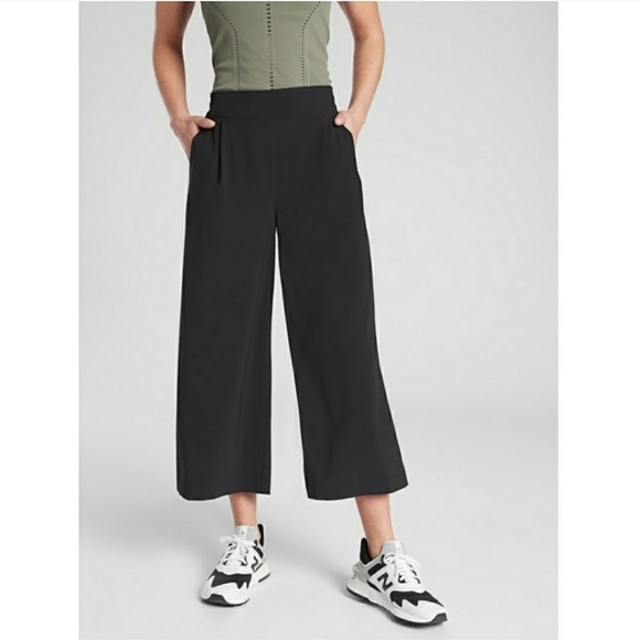 Athleta Pants - ATHLETA Brooklyn Wide Leg Crop Pants SZ 14 Black